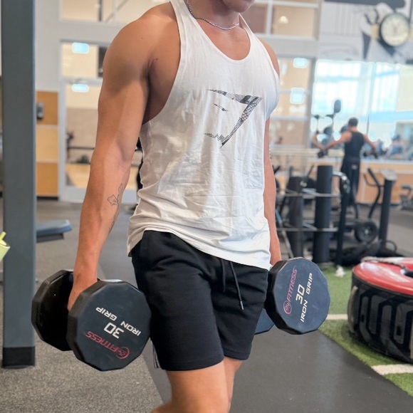 GYMSHARK MEN TANK TOP STRINGER VEST WEIGHT LIFTING BODYBUILDER BODYBUILDING JOCK - Picture 7 of 16